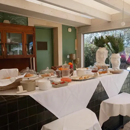 Hotel Zahir Noto