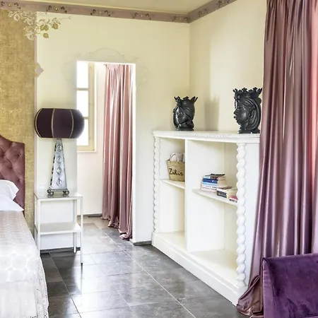Zahir Hotel Noto